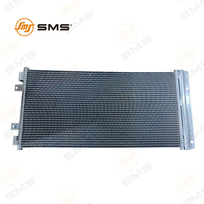 comprare Condensatore d'aria WG1664820103 HOWO Parti di autocarri fabbricazione online