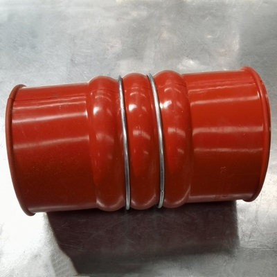 Tubo di gomma DZ93259535308 del refrigeratore del pezzo di ricambio del camion di Sinotruk Howo