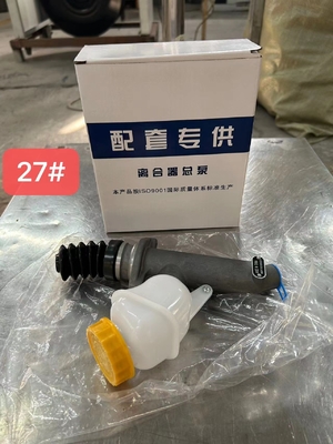 WG9719230023 cilindro principale di frizione HOWO Ricambi per autocarri