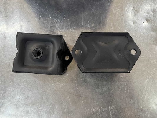WG1680590095 Supporto motore anteriore Sinotruk T7 Parti di camion